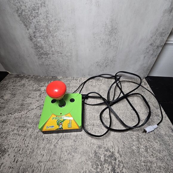 Frogger Mini Gaming System Plug and Play TV Arcade Controller MSi Entertainment - Picture 1 of 3